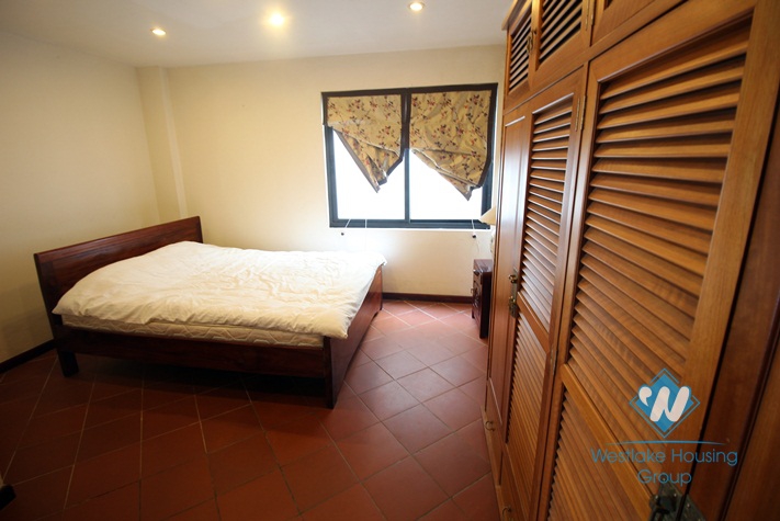 A beautiful apartment with lake view for rent in Tay Ho, Ha Noi